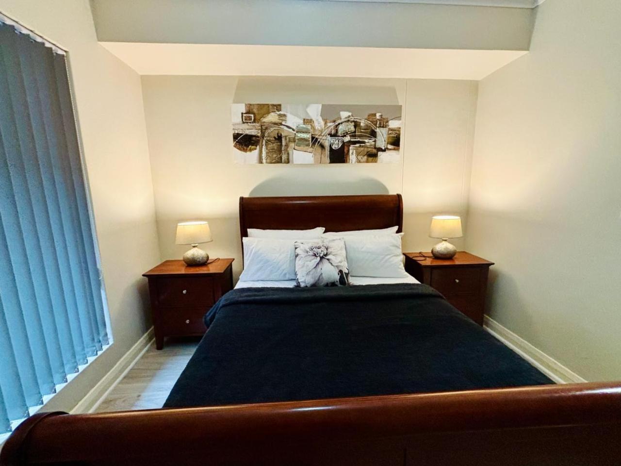 Mayfair In Century Near Canal Walk Mall Apartment Cape Town